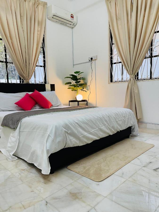 Qv Residence Langkawi - Jacuzzi, Bbq, & Steamboat Kuah Exterior photo